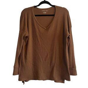 American Eagle Long Sleeve Waffle Knit Top Size Medium